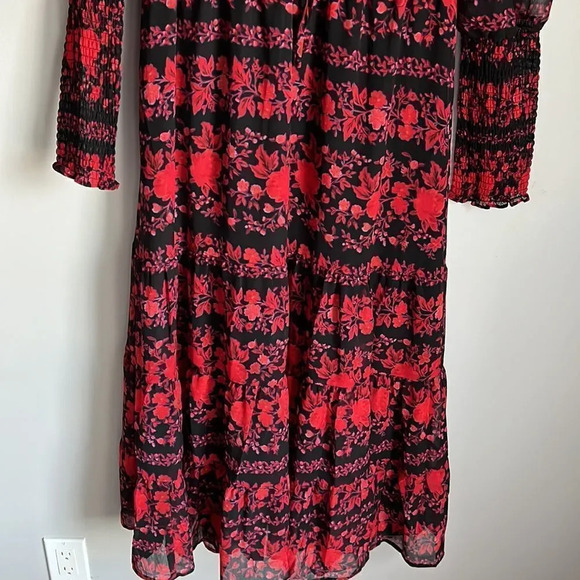 BB Dakota Steve Madden It's a Moment Dress in True Red - Picture 5 of 7